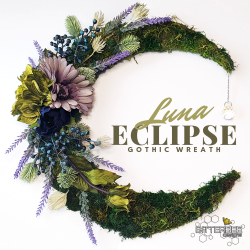 Luna Eclipse Wreath