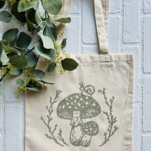 Mushroom & Snail